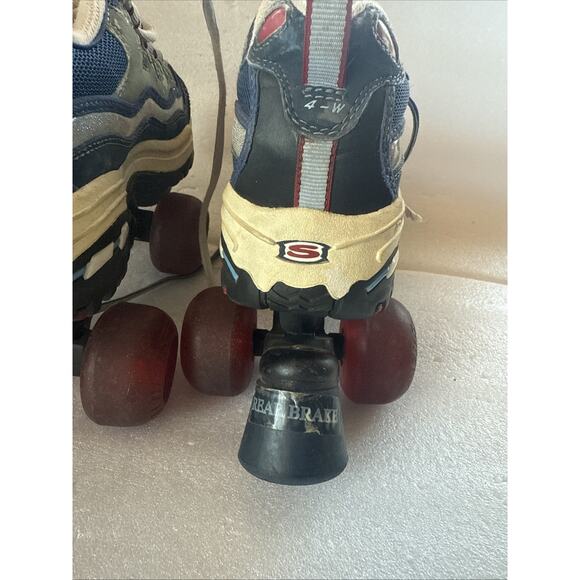 Skechers Sport Roller Skates Girls Size 4 Eur 36 Ladies Wheels Skater - Picture 9 of 16